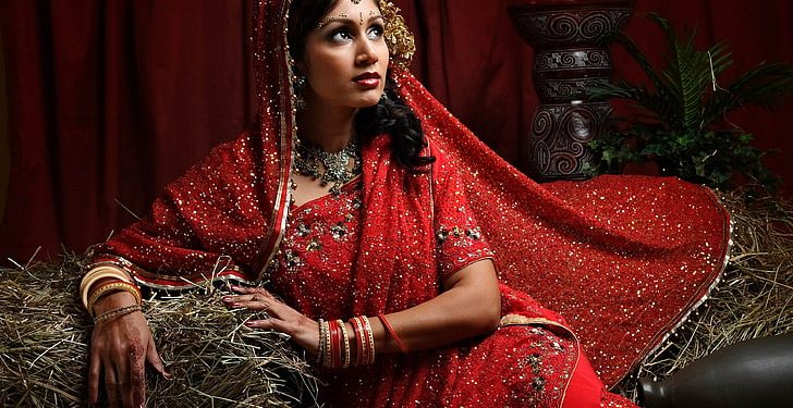 Best place to buy Indian Bridal Lehenga Choli Online!