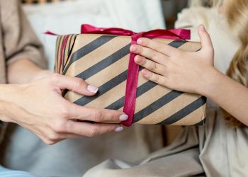 The Best Gifts to Give to Any Girl