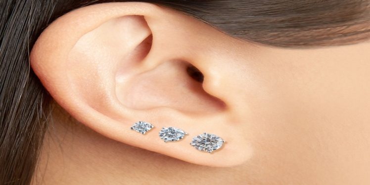 Tips for buying diamond stud earrings