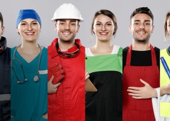 Tips for Choosing the Best Workwear for Your Team
