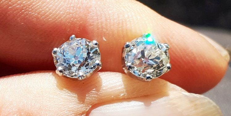 Which Diamond Cut is Better An Excellent Cut Or a Very Good Cut?